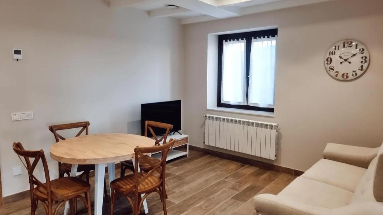 La Quintana De Figares Apartman Luarca Kültér fotó