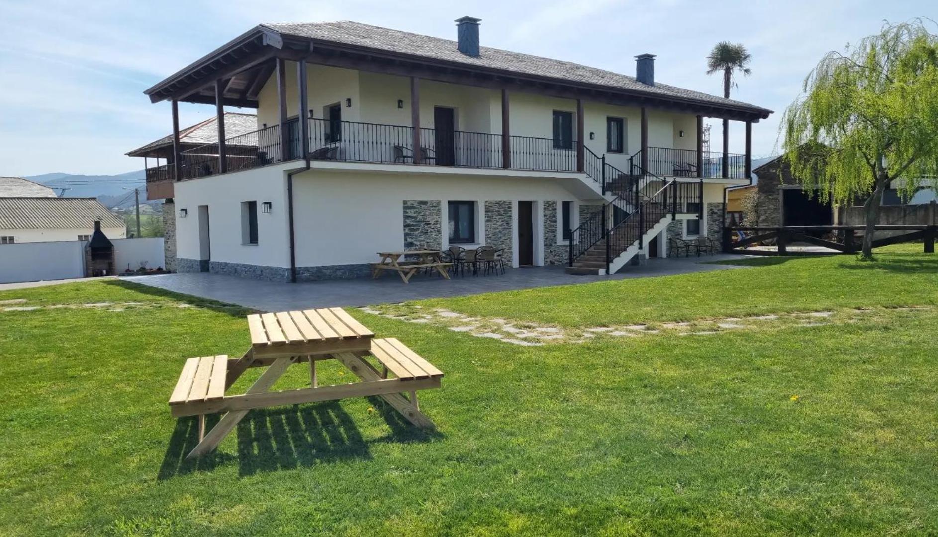 La Quintana De Figares Apartman Luarca Kültér fotó